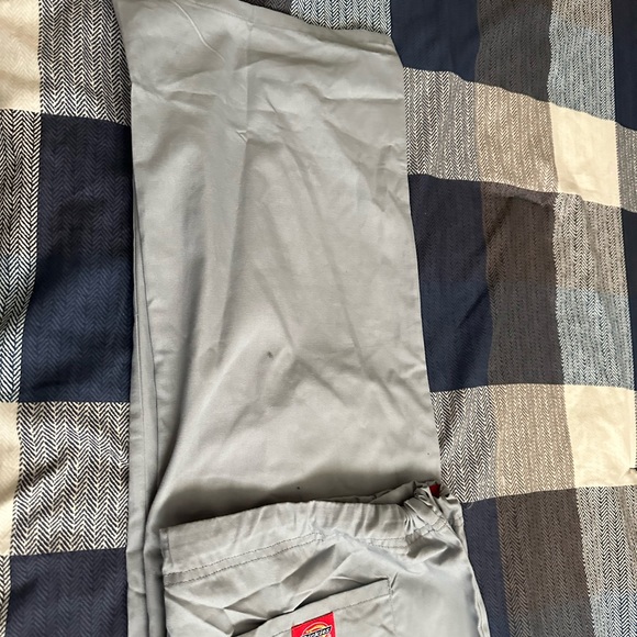 Women’s pant - Picture 3 of 9